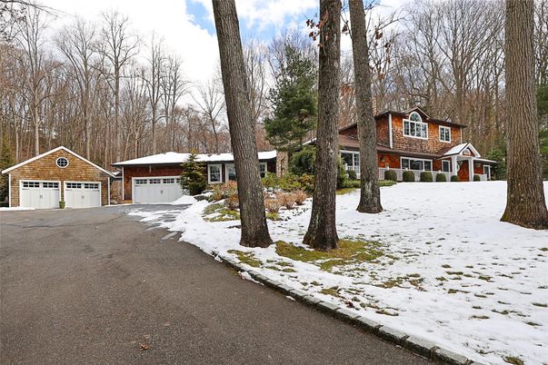 Attached, Detached Garage, Exterior, Facade, Brick Facade, Ranch