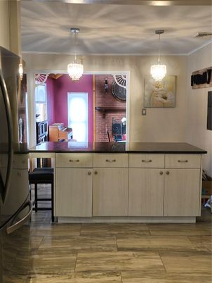 Interior, Pendant Lights, Wood Texture Flooring