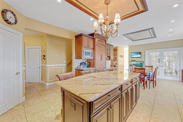 Chandelier, Dining room, Interior, Kitchen, Recessed Lighting