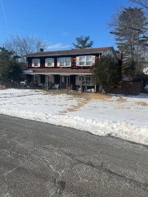 Backyard, Exterior, Facade, Raised Ranch