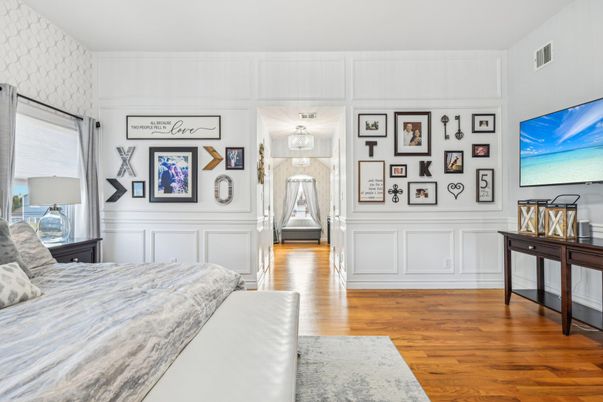 Bedroom, Interior, Wood Texture Flooring