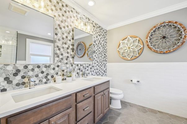 Bathroom, Dual Sink Vanities, Interior, Recessed Lighting