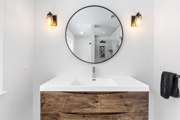 Bathroom, Interior, Recessed Lighting