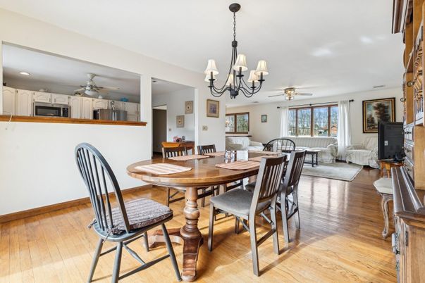 Chandelier, Dining room, Interior, Kitchen, Living room, Recessed Lighting, Wood Texture Flooring
