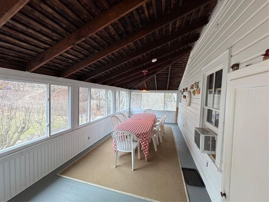 Dining room, Interior, Wooden Beams, Wooden Ceilings