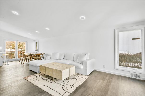 Dining room, Interior, Living room, Recessed Lighting, Wood Texture Flooring