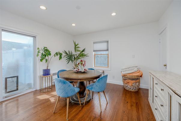 Dining room, Interior, Recessed Lighting, Wood Texture Flooring