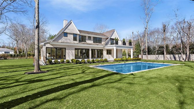 Backyard, Exterior, Facade, Pool, Queen Anne Victorian