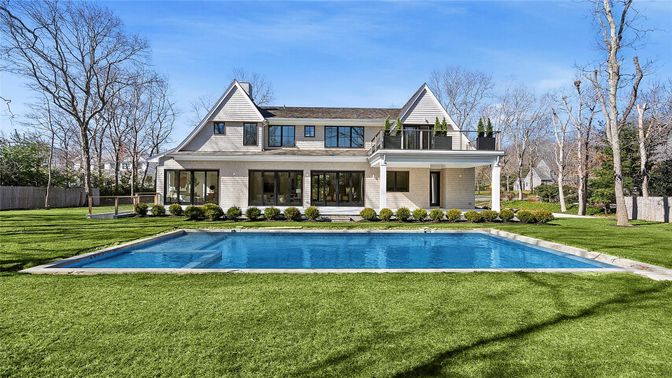 Backyard, Exterior, Facade, Pool, Queen Anne Victorian