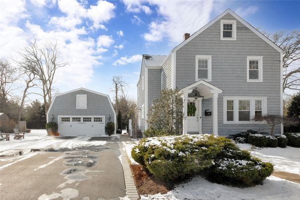Attached, Detached Garage, Exterior, Facade, Farmhouse