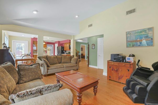 Interior, Living room, Recessed Lighting, Wood Texture Flooring