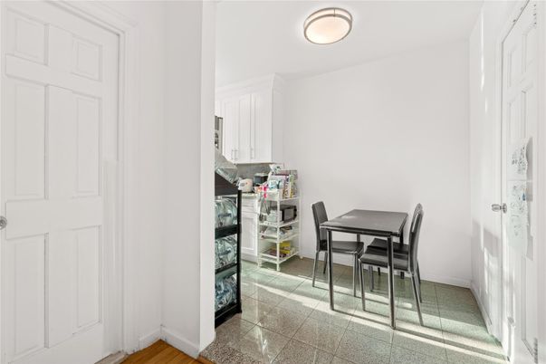 Dining room, Interior
