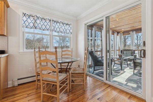 Dining room, Interior, Wood Texture Flooring