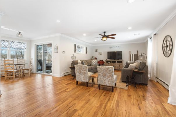 Dining room, Interior, Living room, Recessed Lighting, Wood Texture Flooring