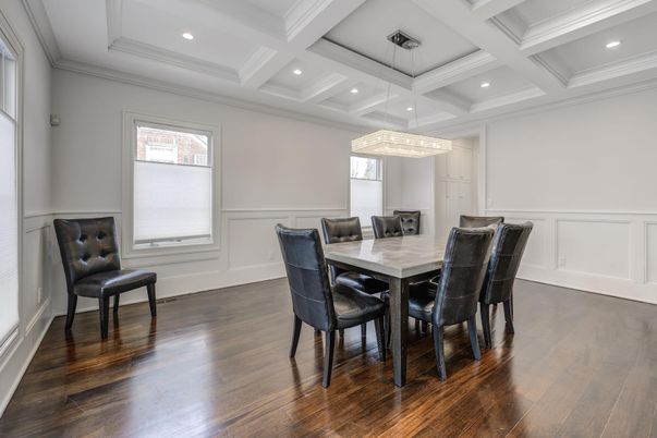 Chandelier, Dining room, Interior, Pendant Lights, Recessed Lighting, Wood Texture Flooring