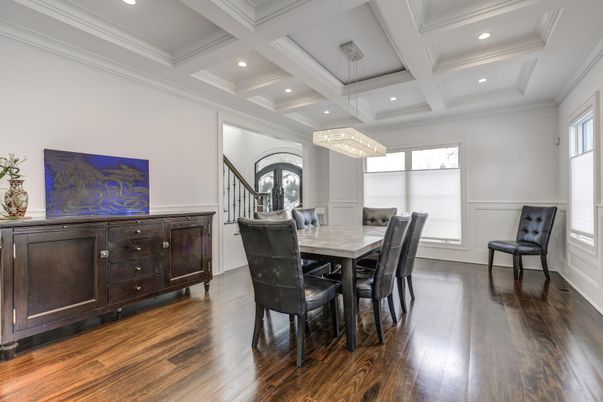 Chandelier, Dining room, Interior, Recessed Lighting, Wood Texture Flooring