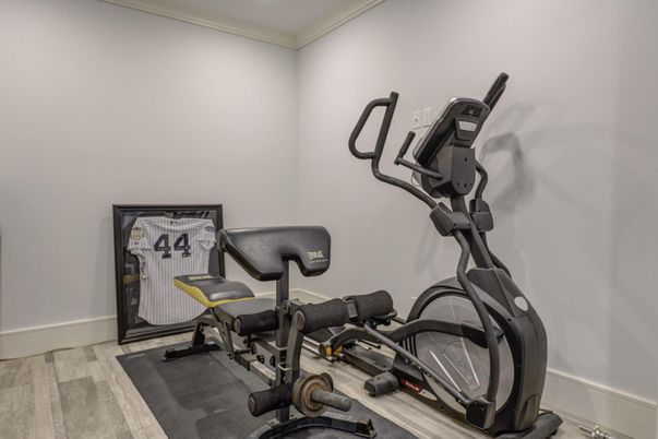Fitness Equipment, Interior, Recessed Lighting, Wood Texture Flooring