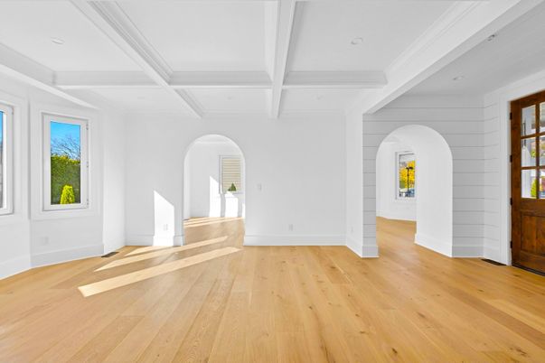 Empty room, Interior, Recessed Lighting, Wood Texture Flooring
