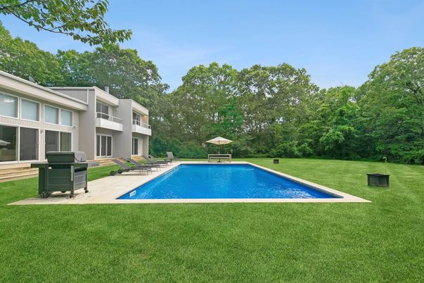 Backyard, Exterior, Pool