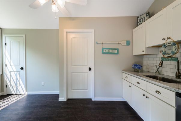 Interior, Kitchen, Wood Texture Flooring
