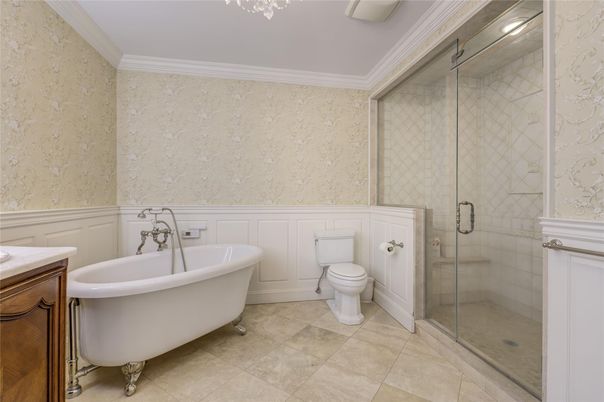 Bathroom, Free Standing Baths, Glass Shower, Interior, Recessed Lighting