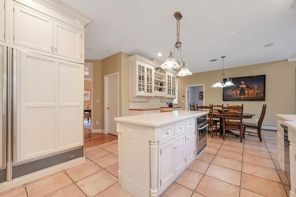 Dining room, Interior, Kitchen, Pendant Lights, Recessed Lighting