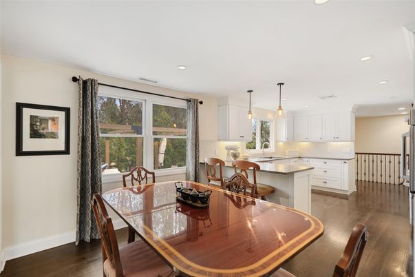 Dining room, Interior, Kitchen, Pendant Lights, Recessed Lighting, Wood Texture Flooring