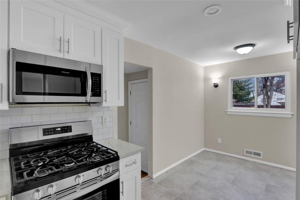 Interior, Kitchen, Stainless Steel Appliances