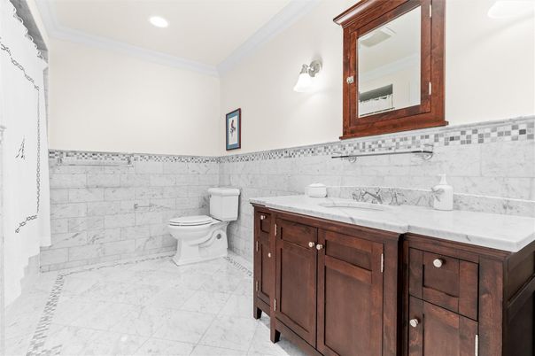 Bathroom, Interior, Marble, Recessed Lighting
