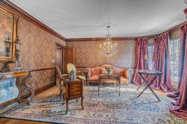 Chandelier, Interior, Wood Texture Flooring