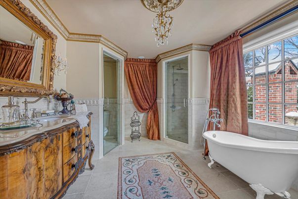 Bathroom, Free Standing Baths, Glass Shower, Interior