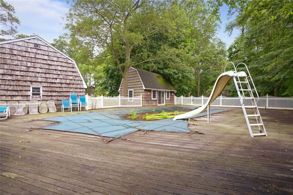 Backyard, Exterior, Playground