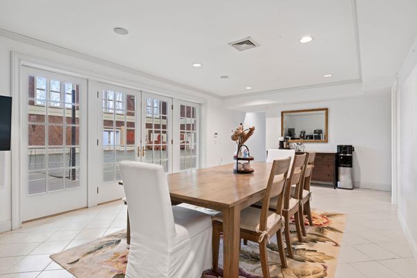 Dining room, Interior, Recessed Lighting