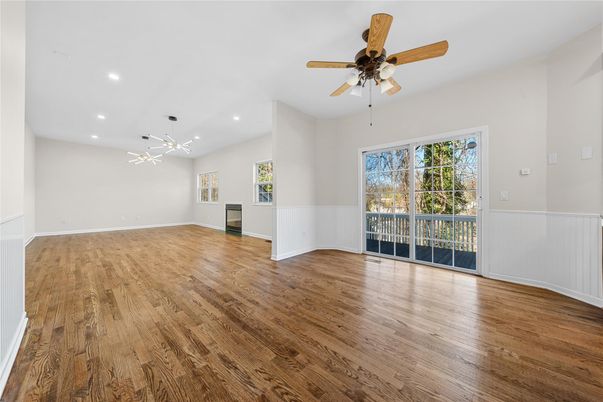 Empty room, Interior, Pendant Lights, Recessed Lighting, Wood Texture Flooring