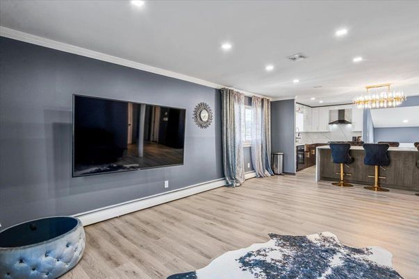 Chandelier, Interior, Kitchen, Recessed Lighting, Wood Texture Flooring
