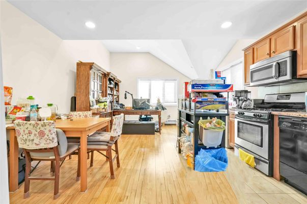 Dining room, Interior, Kitchen, Recessed Lighting, Wood Texture Flooring
