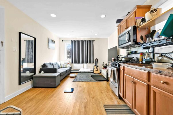 Interior, Kitchen, Living room, Recessed Lighting, Wood Texture Flooring