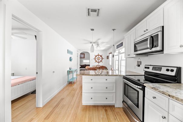 Interior, Kitchen, Pendant Lights, Wood Texture Flooring