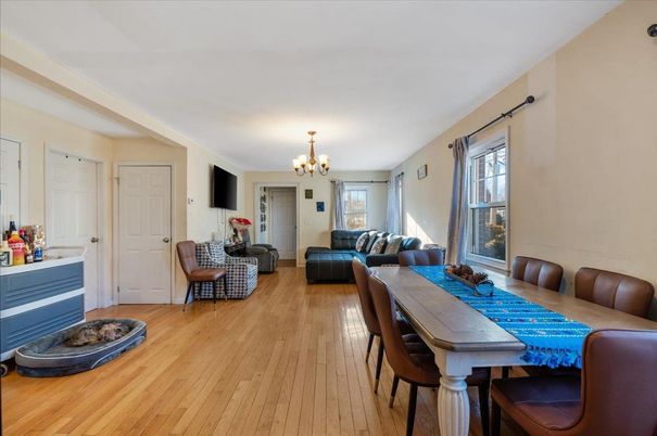 Chandelier, Dining room, Interior, Living room, Wood Texture Flooring