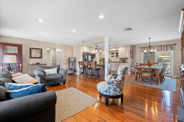 Chandelier, Dining room, Interior, Kitchen, Living room, Pendant Lights, Recessed Lighting, Wood Texture Flooring