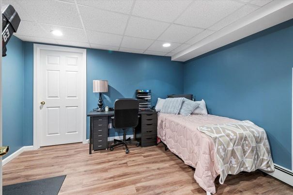 Bedroom, Home Office, Interior, Recessed Lighting, Wood Texture Flooring