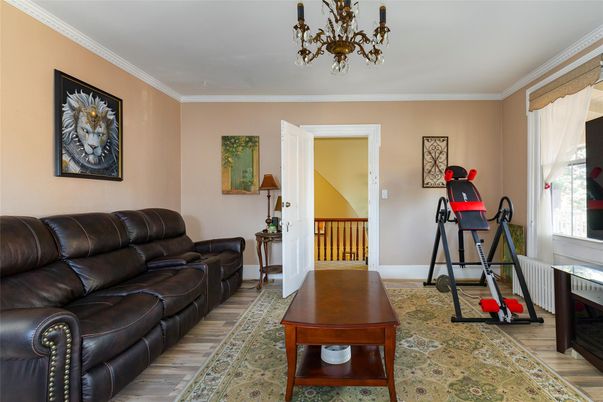 Chandelier, Fitness Equipment, Interior, Wood Texture Flooring
