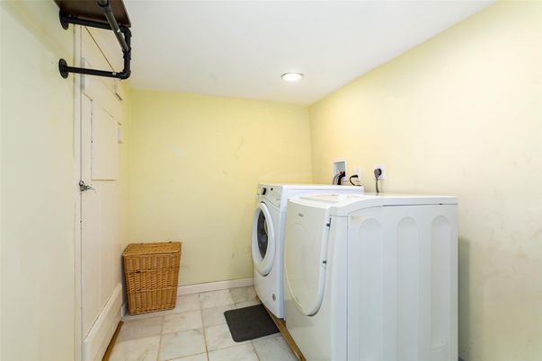 Interior, Recessed Lighting, Washer