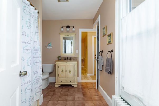Bathroom, Interior