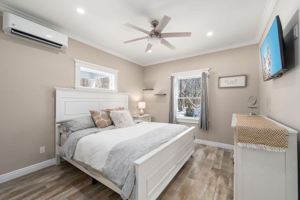 Bedroom, Interior, Recessed Lighting, Wood Texture Flooring