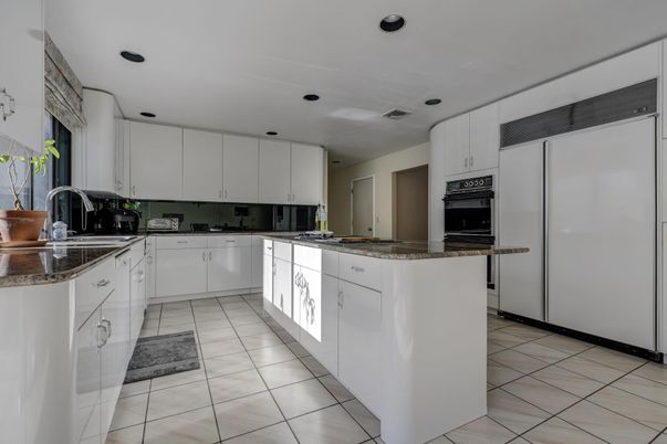Interior, Kitchen, Recessed Lighting