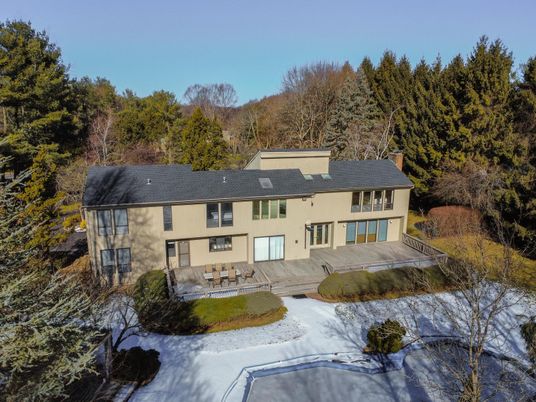 Backyard, Exterior, Facade, Georgian
