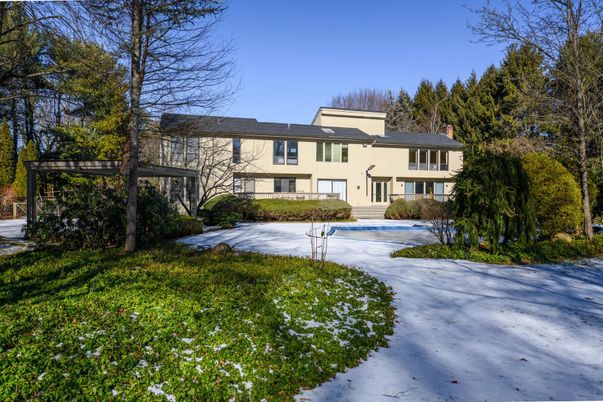 Backyard, Exterior, Facade, Georgian