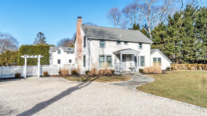 Backyard, Exterior, Facade, Georgian