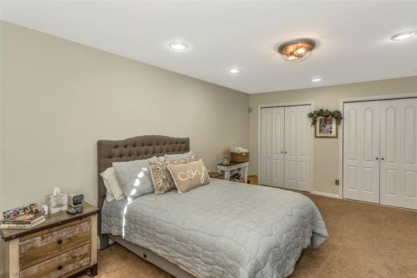 Bedroom, Interior, Recessed Lighting